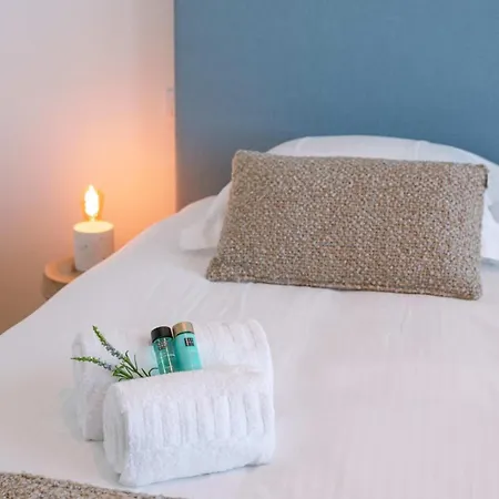 Vitalizée - Sunny&stylish With Terrace&nearby The In Appartement Ostende